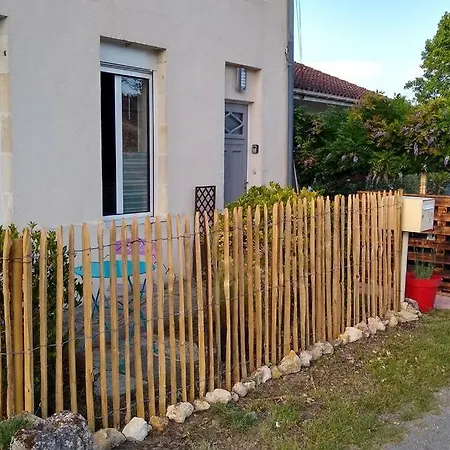 Au Calme Entre Terre Et *